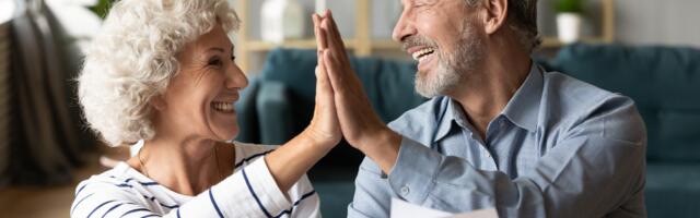 Psychology says people who grew up in the 60s and 70s often display these 8 rare qualities that signal resilience