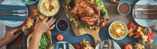 Here's what a complete Thanksgiving meal deal costs from 8 top retailers, including Walmart and Costco