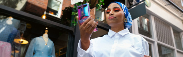 Samsung Pay Card launches in UK, powered by fintech Curve
