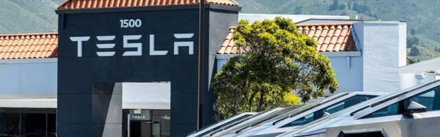 Tesla Is Losing the EV War to Chinese Carmakers