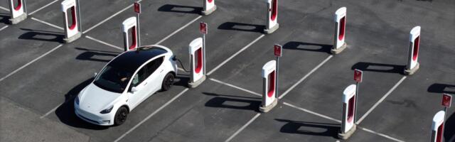 Trump’s new ‘Buy American’ requirement for EV charging would dramatically curtail build-out