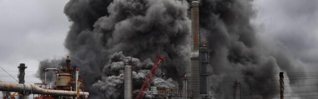 Martinez refinery workers return to work after gas-leak explosion and fire