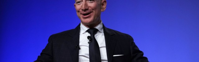 Jeff Bezos is Stepping Down as Amazon CEO