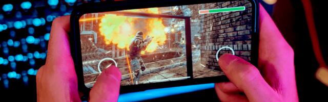 What Is a High Refresh Rate? Explaining 120 Hz on Phones, TVs, and Monitors