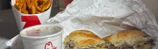 I tried Arby's new 'Top Chef'-approved French Dip Royale sandwich. It levels up a classic.