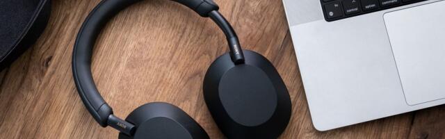 Win a pair of Sony WH-1000XM5 headphones from The Verge