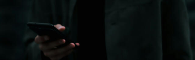 Flare uncovers phishing campaigns scamming Canadians with fake toll and parking violation texts