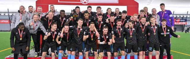 ФОТО | Хет-трик Мяннилаана принес „Нымме Калью“ вторую в истории победу в Суперкубке Эстонии