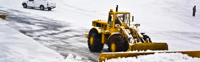 U.S. Flight Cancellations Climb Amid Severe Winter Weather, Boeing Max 9 Issues 