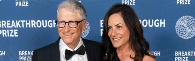 Bill Gates is dating philanthropist Paula Hurd. Here's a timeline of their relationship.