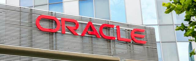 Oracle shares slide on $15B increase in data center spending