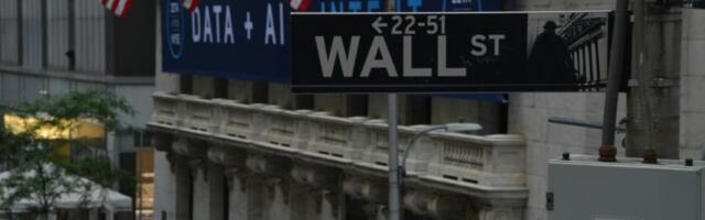 Banking groups escalate fight over stablecoin yield ahead of Senate vote