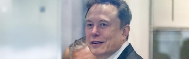 Elon Musk's wealth jumps to a record $722 billion as SpaceX's IPO filing shines new light on his finances