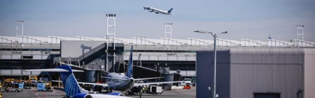 Newark flights halted after smoke forces control tower evacuation
