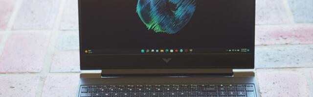 The HP Victus 15 gaming laptop with RTX 4050 is on sale for less than $1,000