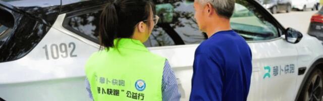 More than 100 Baidu robotaxis froze mid-traffic in Wuhan. The age of the mass fleet failure has arrived.