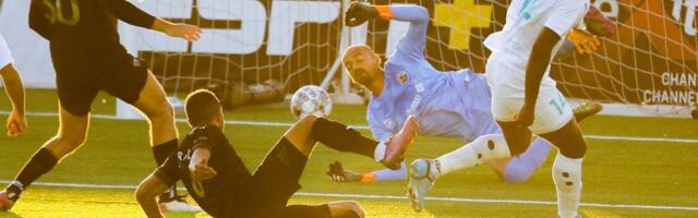 Could the Oakland Roots soccer team play a role in the future of the Coliseum site?