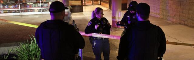 Police: Bystander rammed car into Bay Area jewelry store to block armed robbers