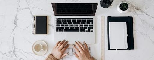 6 Strategies to Transition Your Side Hustle into a Full-Time Incorporated Business