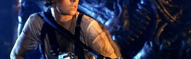 Signourney Weaver Is a Fan of ‘Alien: Earth,’ Too