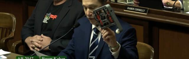 3D printing community organizes against California law that would restrict sales to state-approved models to prevent printing gun parts