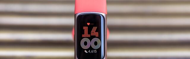 Fitbit’s Charge 6 fitness tracker is at its lowest price ever at Walmart