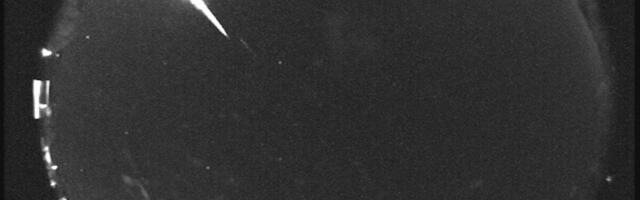 Swarms of Halloween Fireballs Could Threaten Earth in 2032 and 2036, New Study Warns