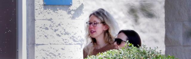 Is Theranos fraudster Elizabeth Holmes angling for a pardon from President Trump?