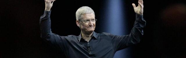 Tim Cook Steps Down as Apple CEO