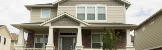 What income do I need to afford a $700,000 house?
