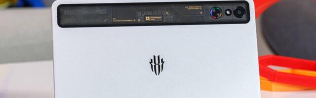 RedMagic Astra Gaming Tablet unboxing