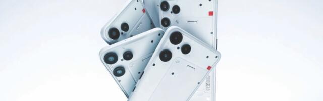 Nothing Phone 3a Lite Doesn’t Care if You Have Trypophobia Nothing Phone 3a Lite Doesn’t Care if You Have Trypophobia