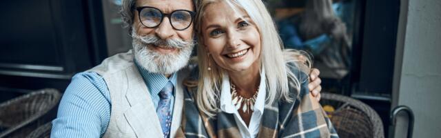 The jewelry trend women over 40 are embracing that makes simple outfits look expensive