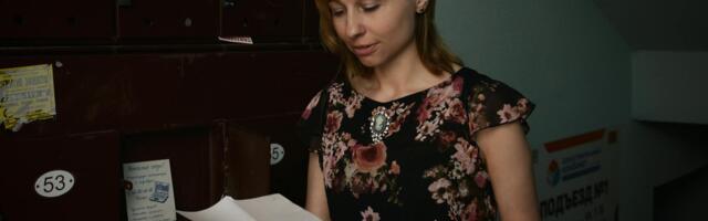 People who grew up watching their parents check the mailbox with visible anxiety understand something about money that no financial literacy course will ever teach — that scarcity isn’t a budget problem, it’s a nervous system state