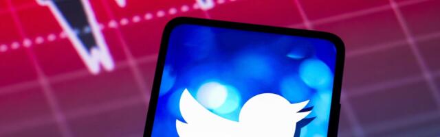 Twitter’s Finances Are Still in Red After 50% Drop in Ad Revenue