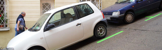 Does Parking On A Hill Damage Your Brakes?