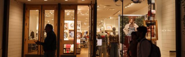 American Eagle's bet on Sydney Sweeney and Aerie's anti-AI pledge are paying off big time