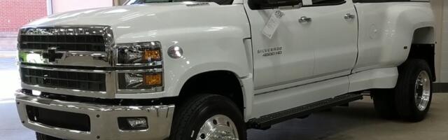 GM's Scrapping Its Chevy Silverado MD Truck Line - And Here's Why