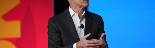 American Airlines Sees More Premium Demand, but Expects Fuel Prices to Hit Profits