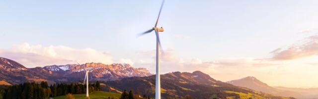 Renewable energy market expands rapidly