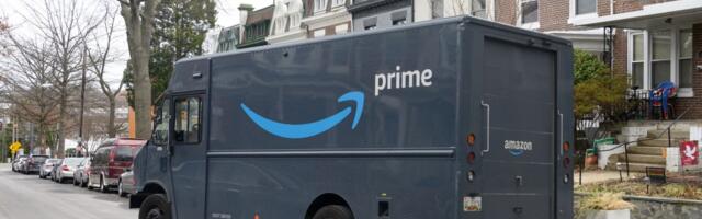 Gas taxes can’t pay for roads much longer, but Amazon deliveries might