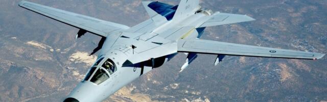 Why The US Air Force Retired The F-111 Aardvark Fighter Jet