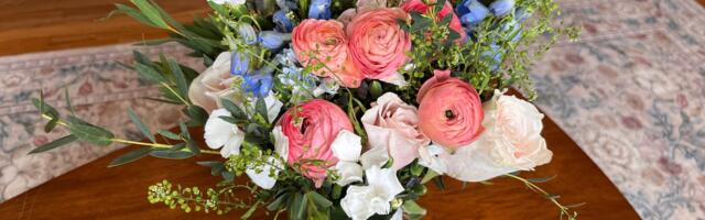 How to Keep Your Mother's Day Flowers Fresher Longer, According to Floral Experts