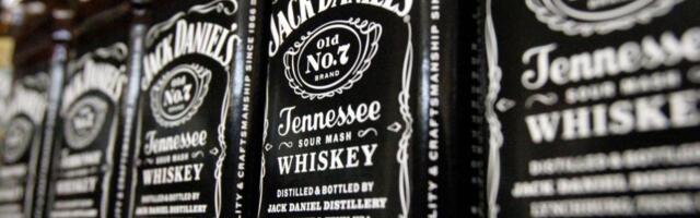 Oakland man charged with shooting clerk who refused to lower price of $40 liquor bottle