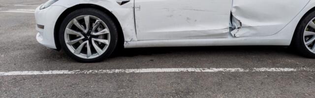 Elon Musk Reportedly Insisted on Troubled Tesla Doors After a Warning