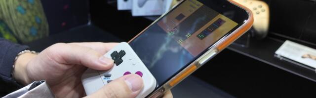 GameSir’s clip-on controller turns smartphones into Game Boys