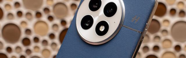 Save $200 on the best Android phone with this Black Friday OnePlus 13 deal