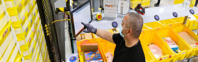 Amazon to close all Québec facilities, hand over delivery to third parties