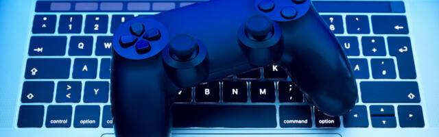 Don't Throw Out Your Old Laptop, It Could Be Your New Favorite Game Console