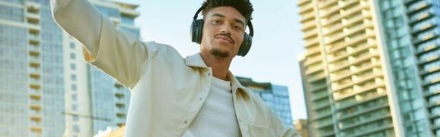 Cult-favorite Bose QuietComfort headphones are $130 off — snag em while you can